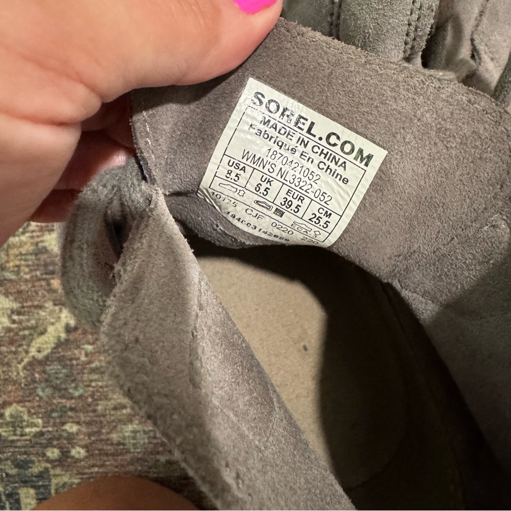 Sorel Evie Lace-Up Wedge Bootie Gray Suede 8.5 - Picture 9 of 9